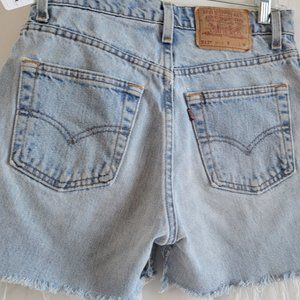 Levi's denim cutoff shorts size 5 JUNIORS